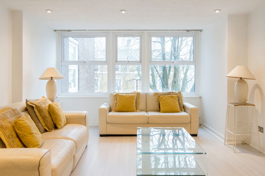 Property photo 3 of 25 Flat 10 294386 (7)