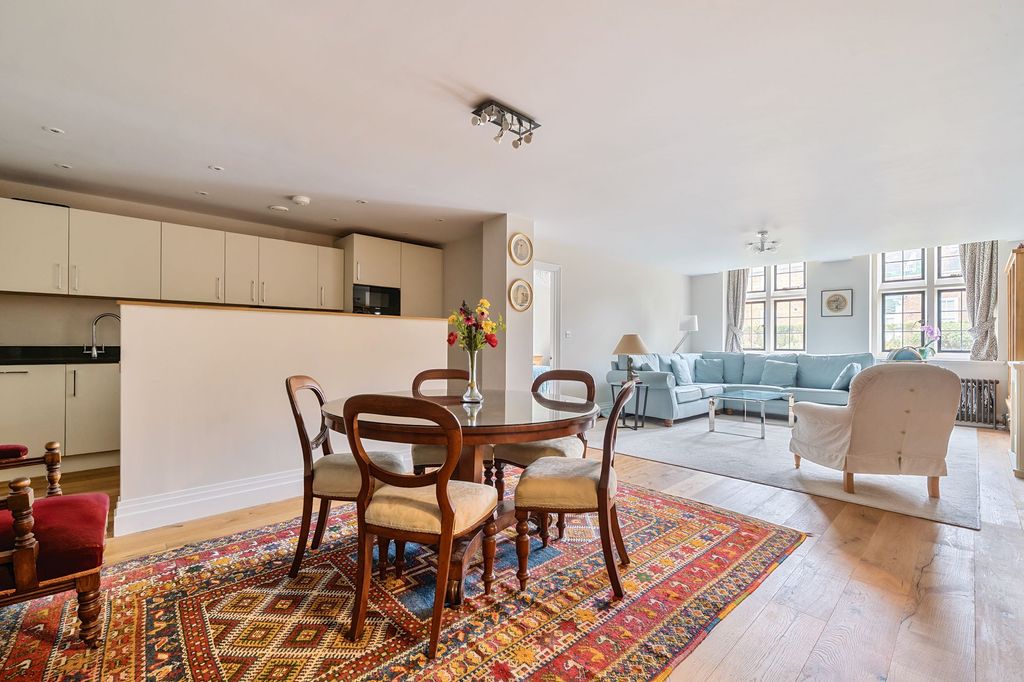 Property photo 2 of 14 Open Plan Living