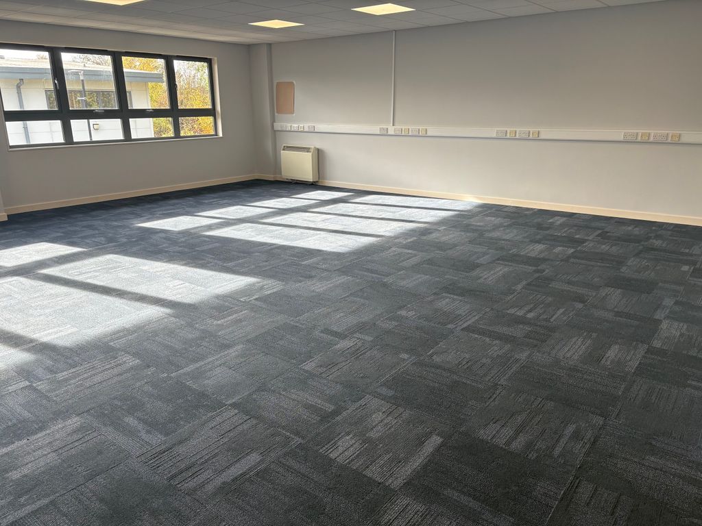 Property photo 1 of 13 Unit 87 Office