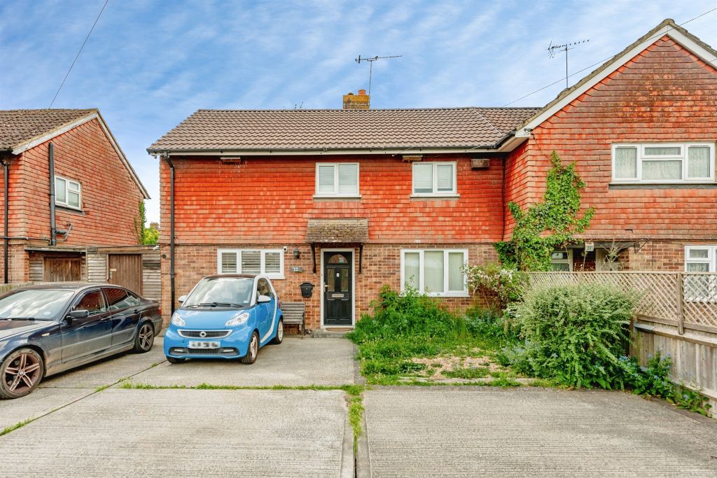 Property photo 1 of 12