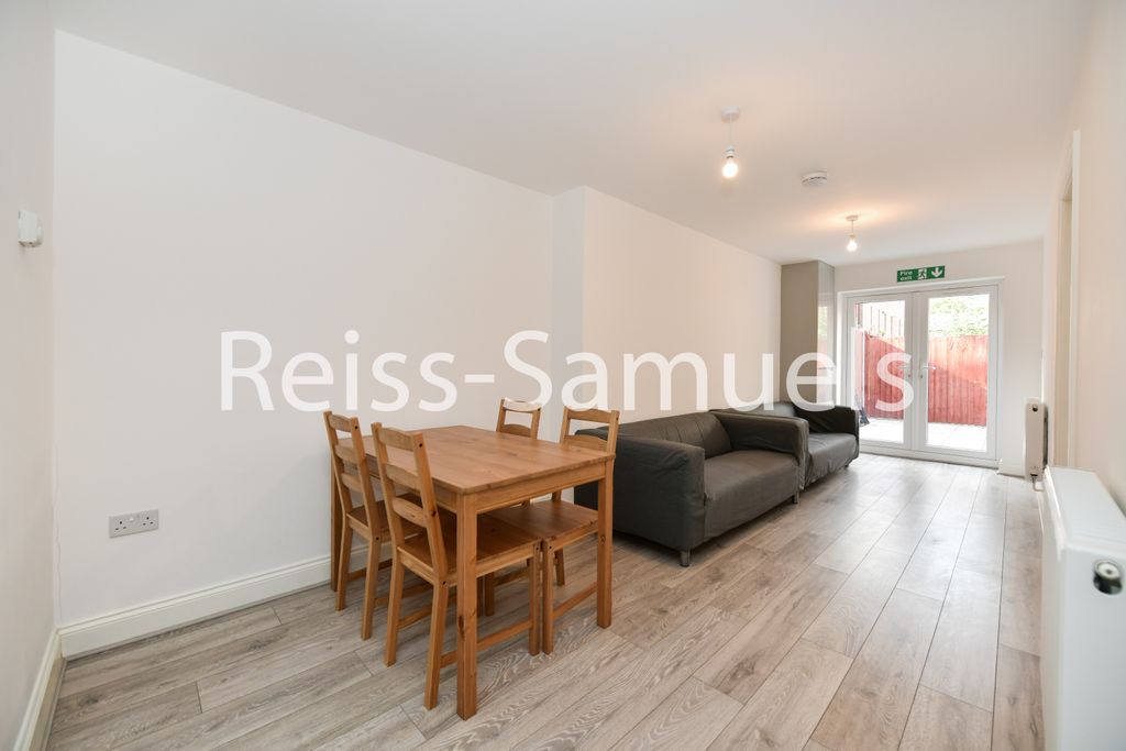 Property photo 1 of 49