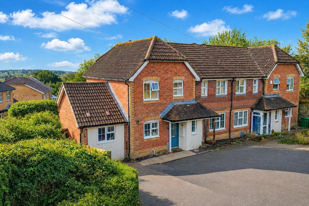 Property photo 1 of 23 B532378d-d820-420F-A6B5-516E66dc8E4c.Png