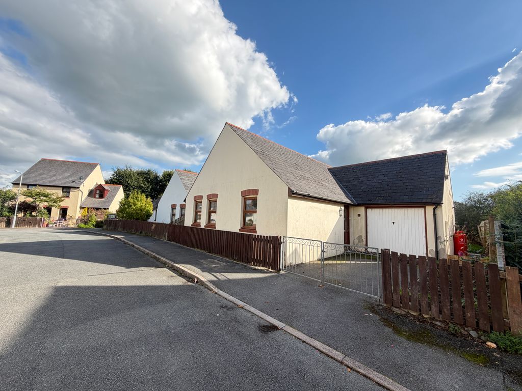 Property photo 1 of 1