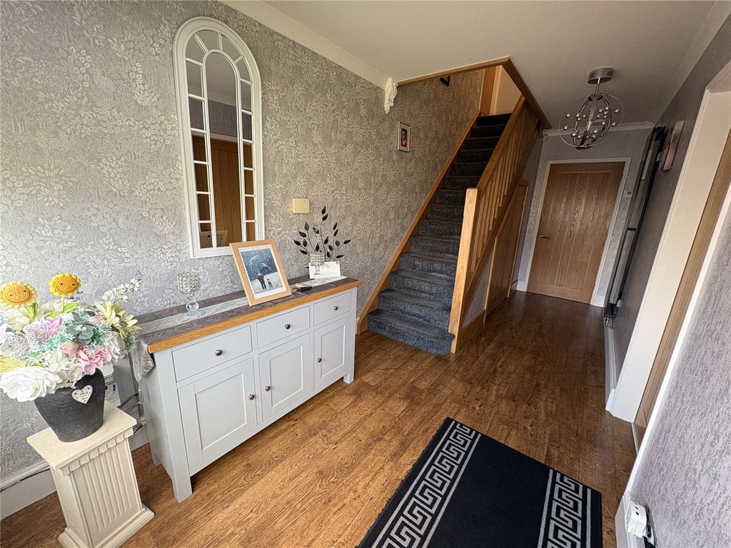 Property photo 3 of 36 Picture No. 40