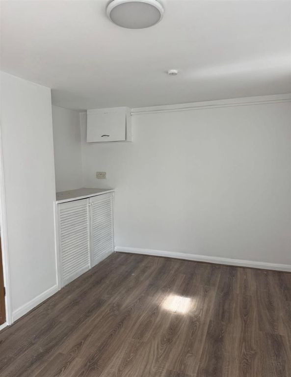 Property photo 3 of 6 Img_4401.Jpg