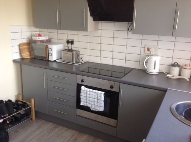 Property photo 2 of 6 Kitchen