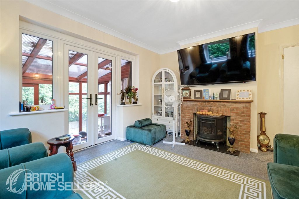 Property photo 2 of 21 Picture No. 04