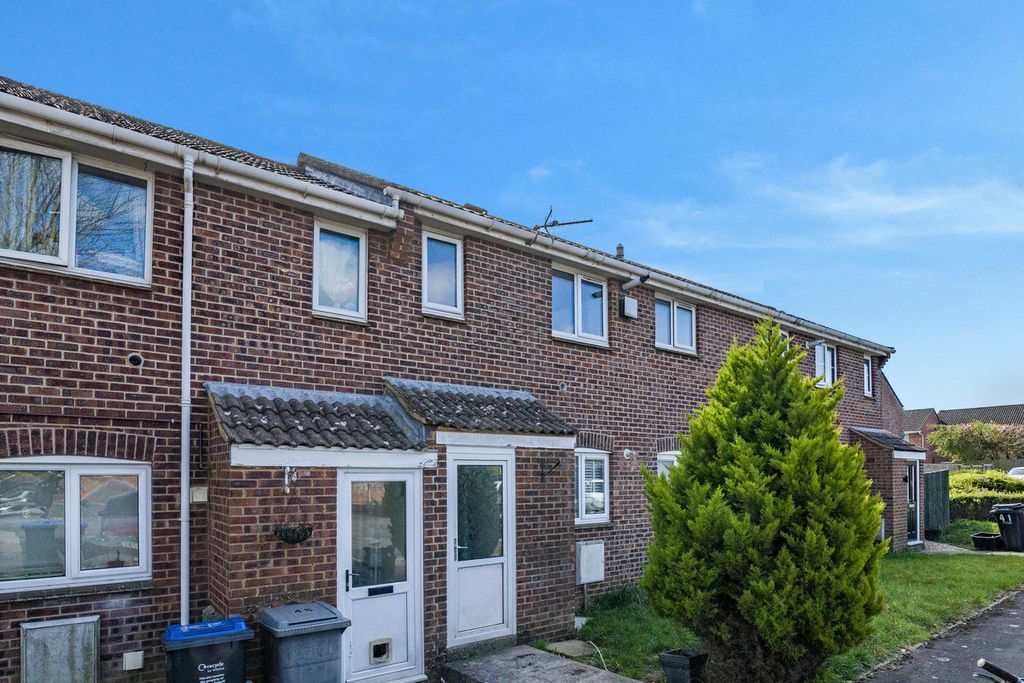 Property photo 1 of 9