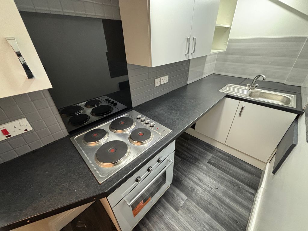 Property photo 2 of 9 Image