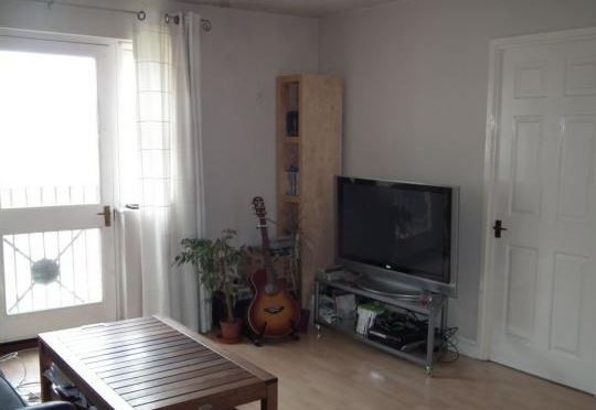 Property photo 3 of 5