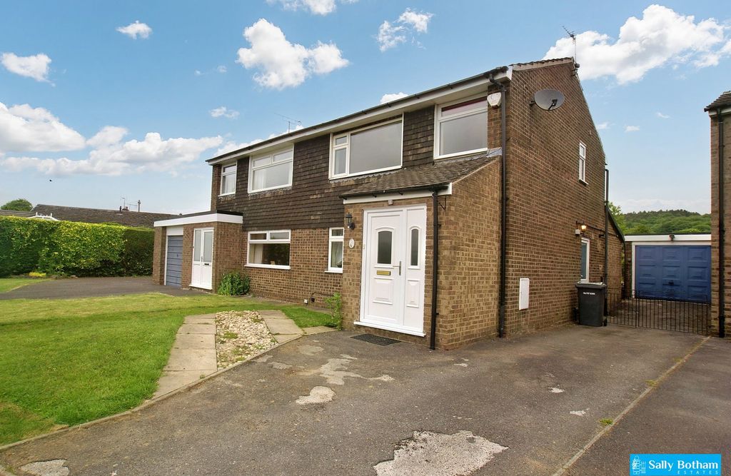 Property photo 1 of 5