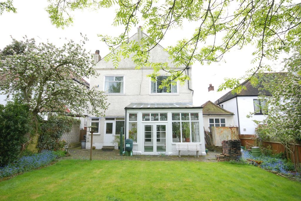 Property photo 3 of 62