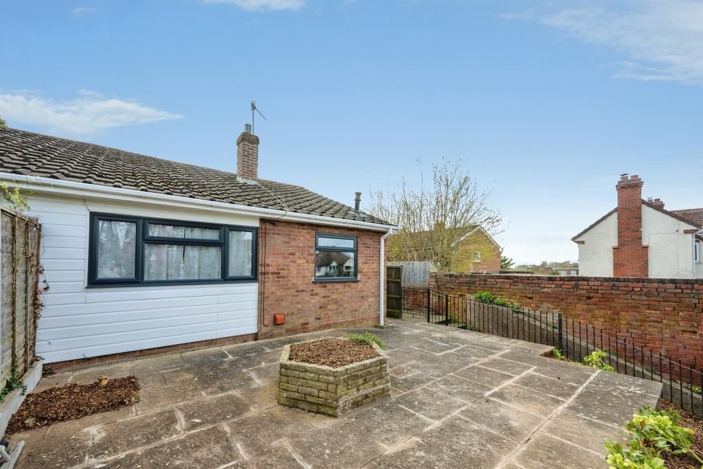 Property photo 1 of 11