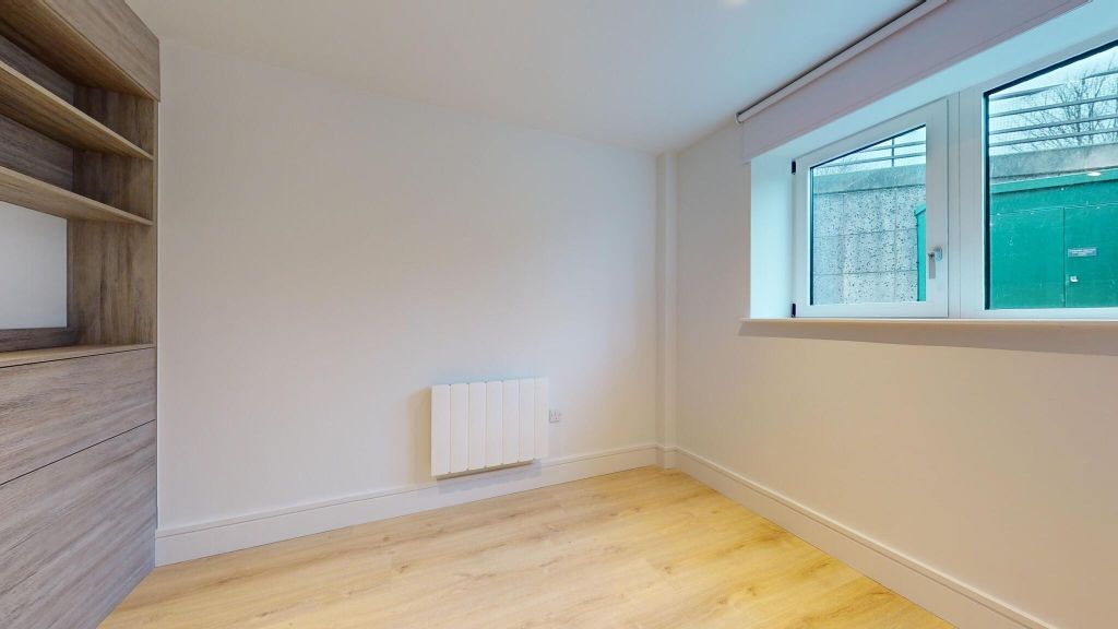 Property photo 3 of 22 Bedroom