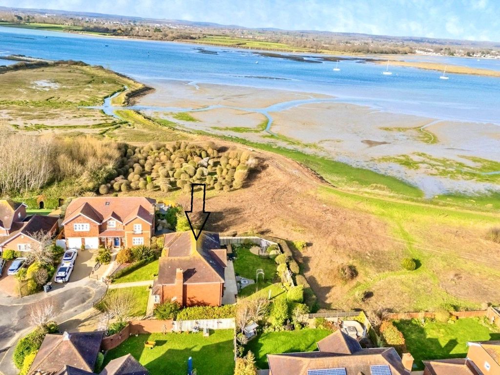 Property photo 2 of 31 Picture No. 48