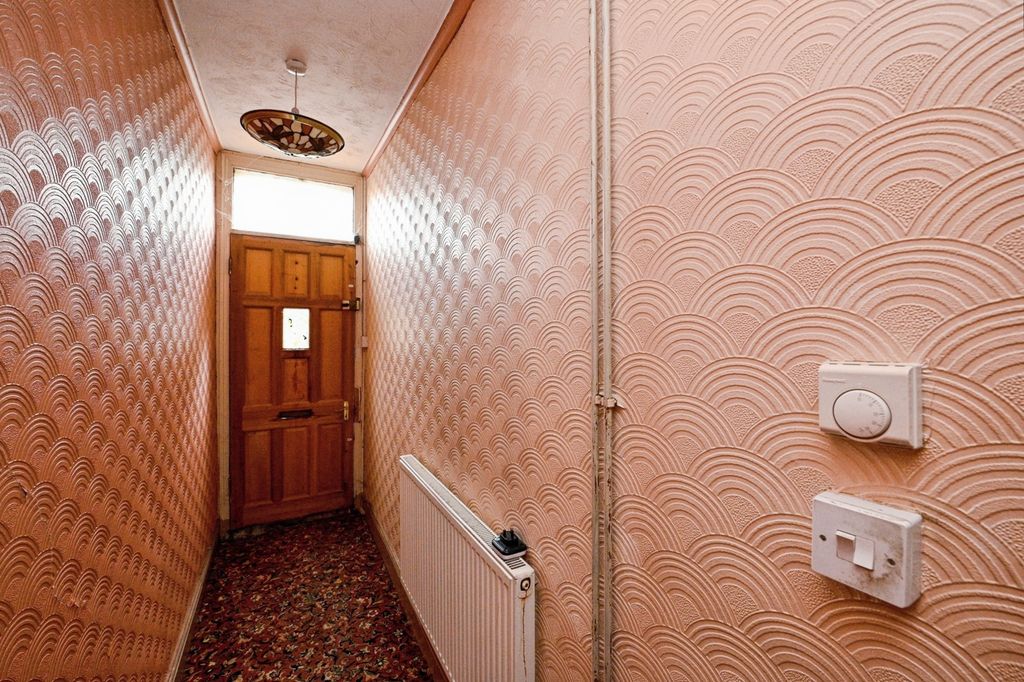 Property photo 2 of 14 Pbox-Img.Jpg