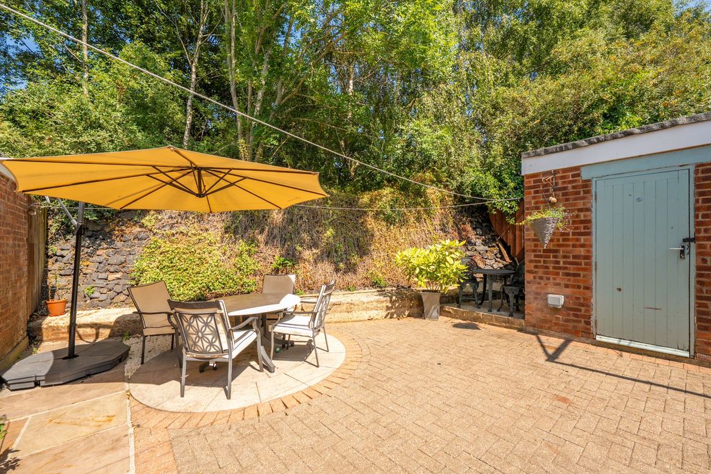 Property photo 3 of 22