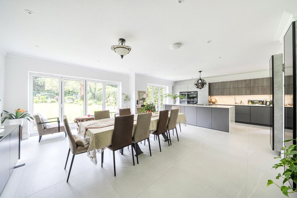 Property photo 2 of 50 1478946-19-6A2c05...