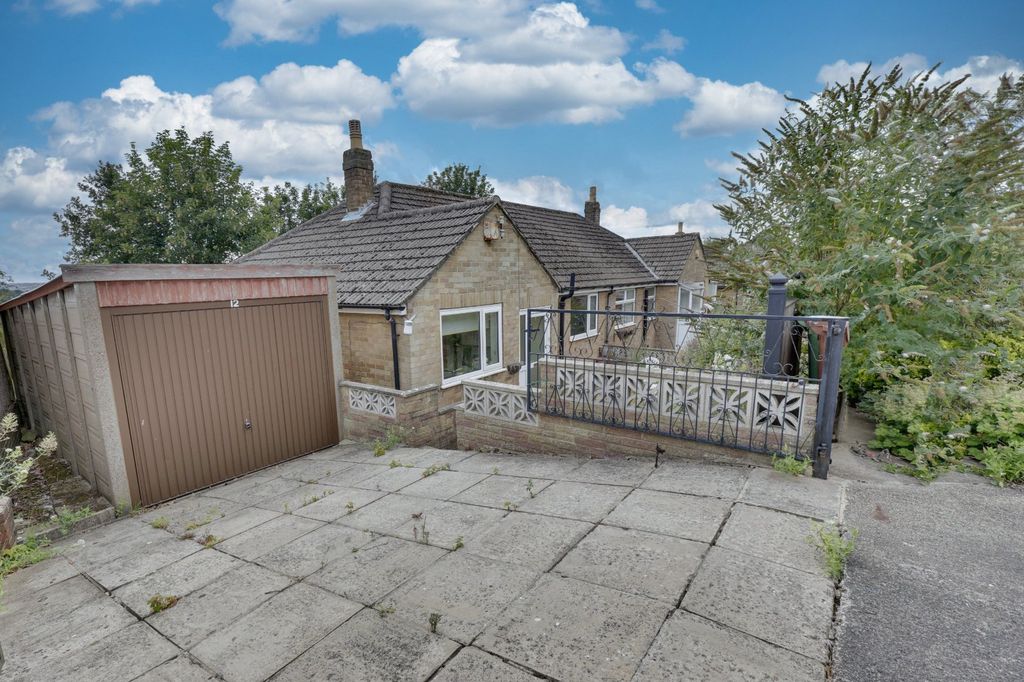 Property photo 1 of 16 Picture No. 23