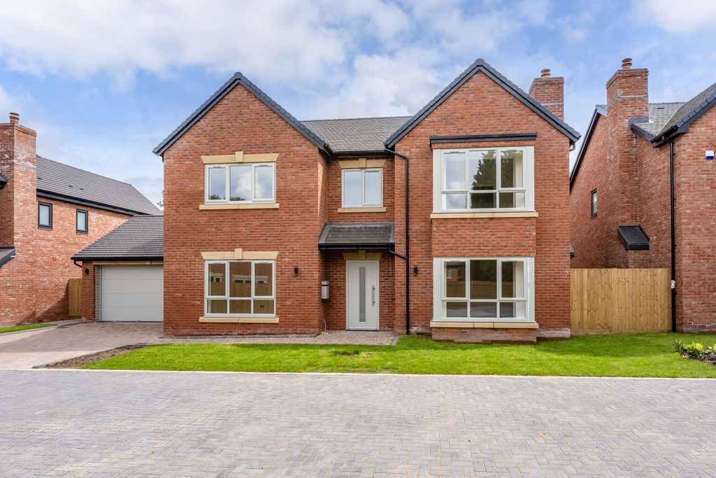 Property photo 1 of 24