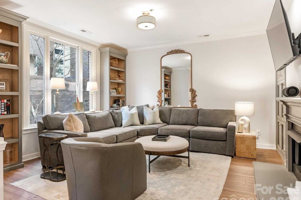 Property photo 1 of 10 <Alttext/>