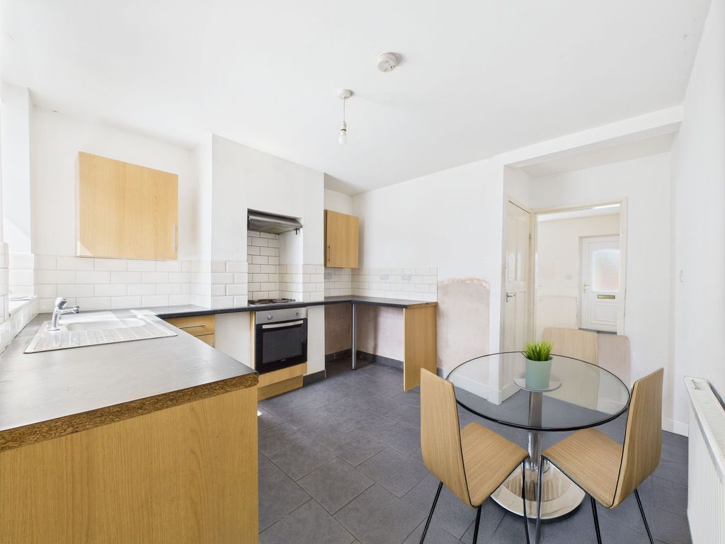Property photo 3 of 12 Dining/Kitchen (Virtually Furnished)