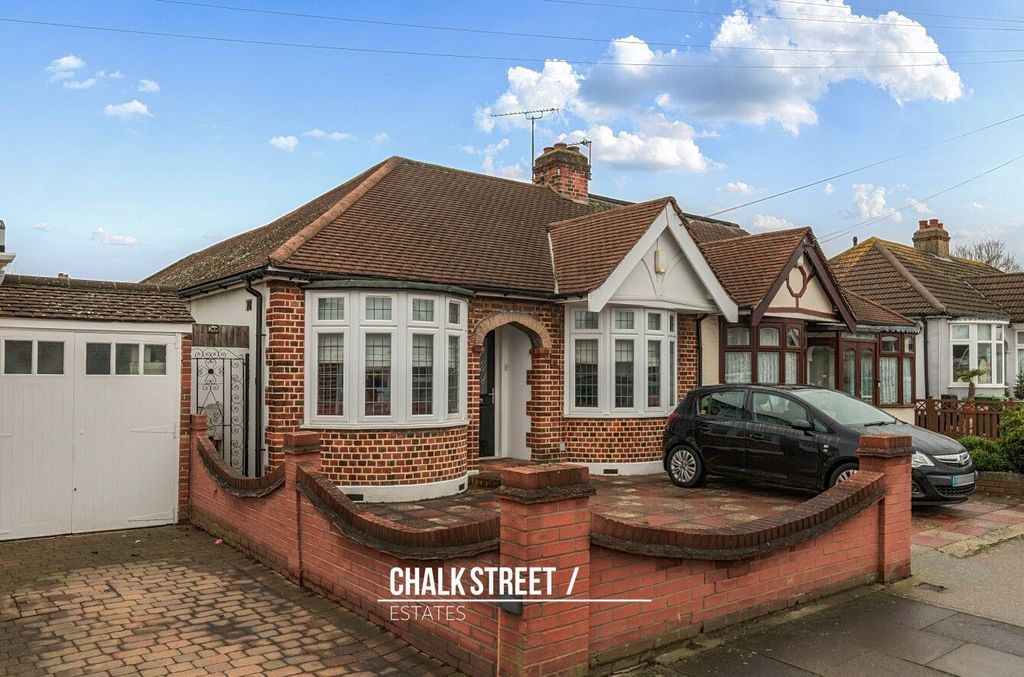 Property photo 1 of 30