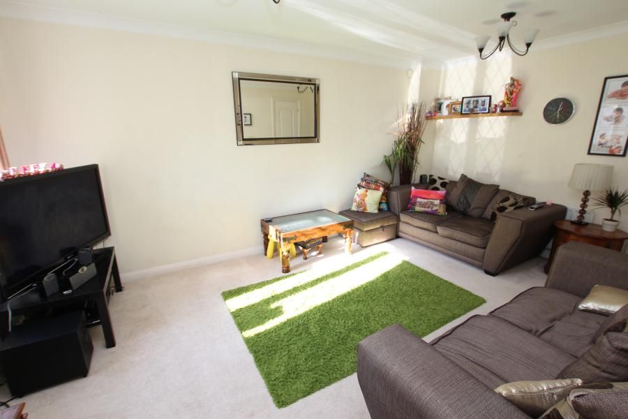 Property photo 2 of 7