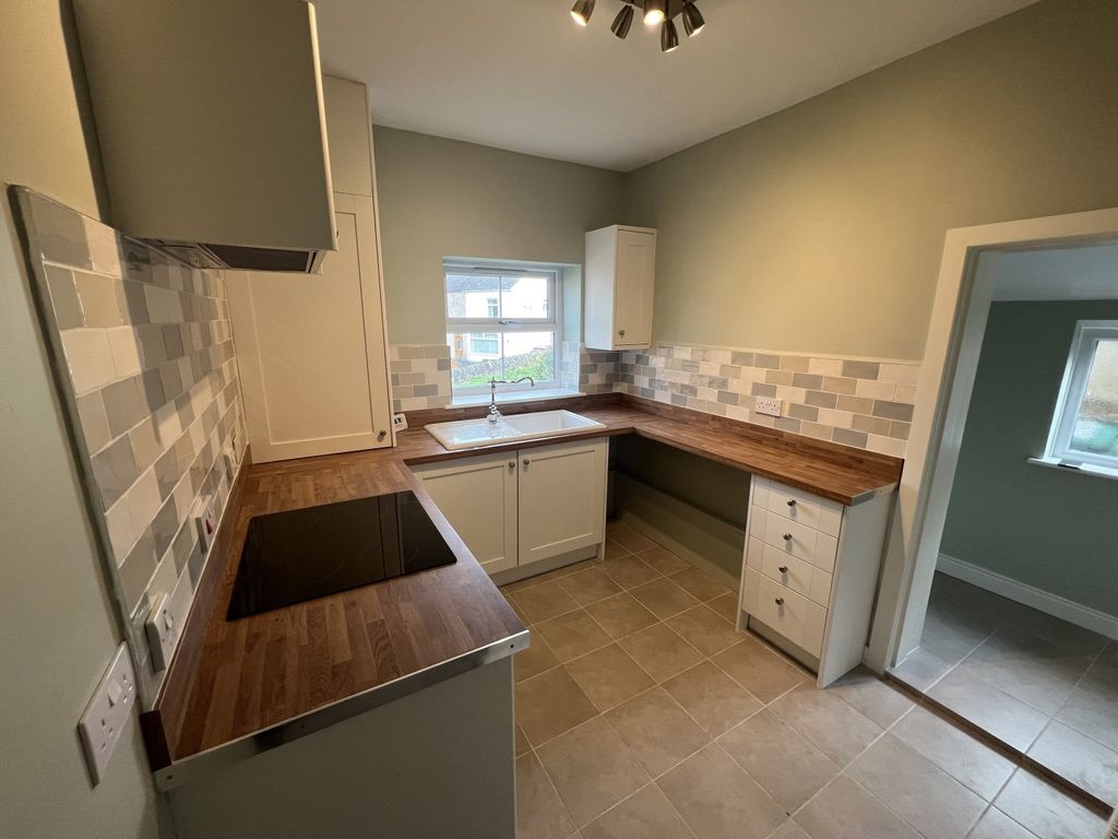 Property photo 2 of 12 Picture No. 04