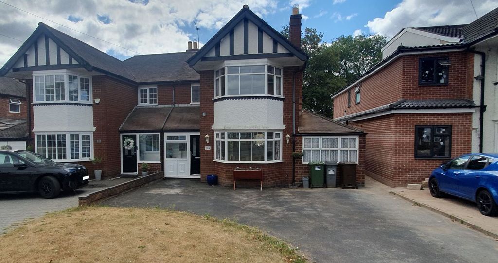 Property photo 1 of 30
