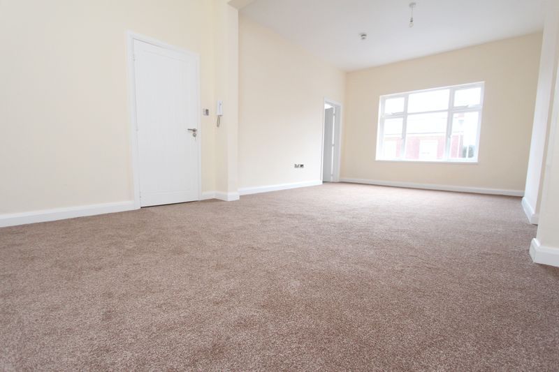 Property photo 3 of 5 Photo 9