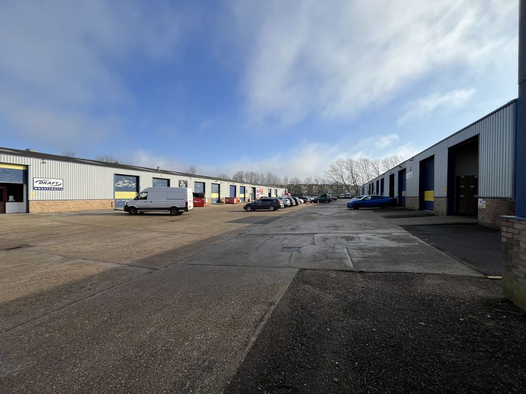 Property photo 3 of 4 Img_8948