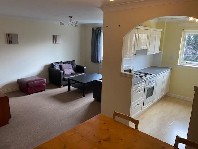 Property photo 2 of 7