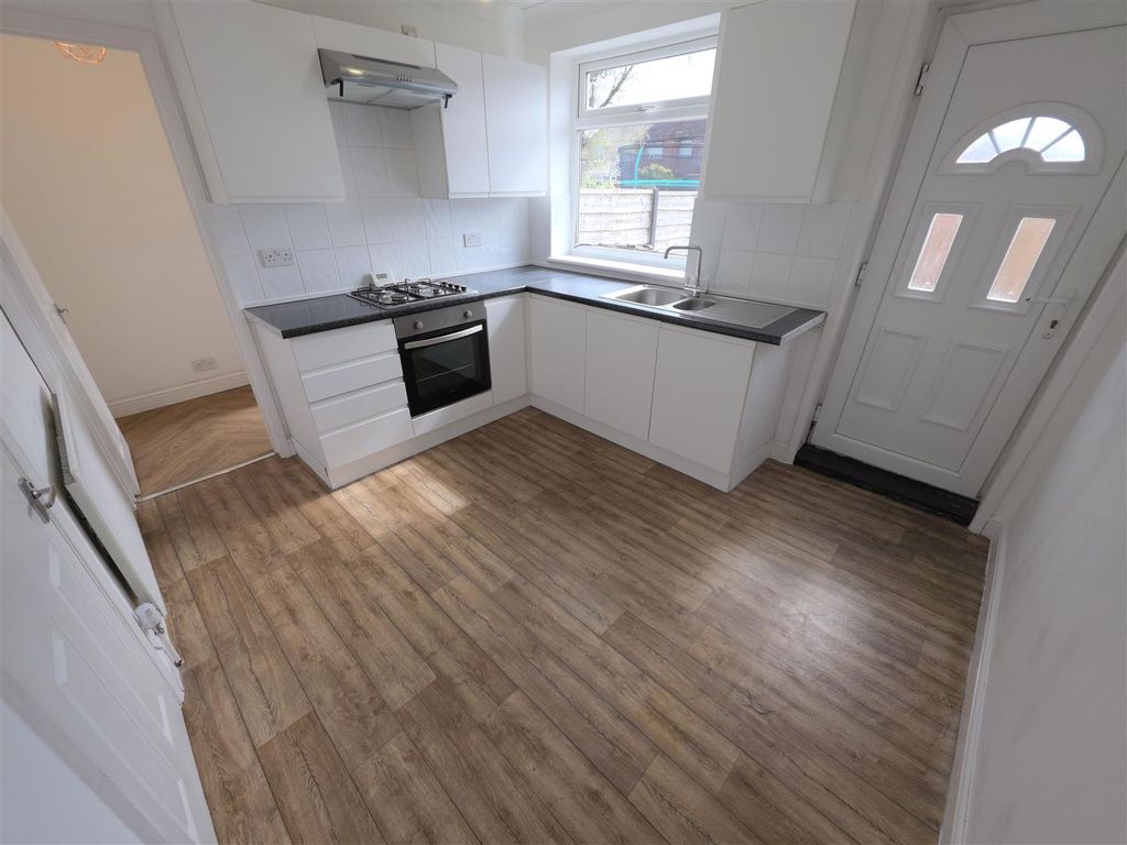 Property photo 3 of 12 20260408_121534.Jpg