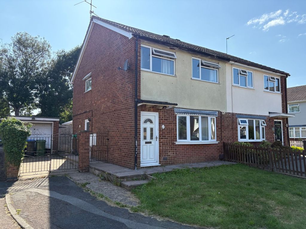 Property photo 1 of 11