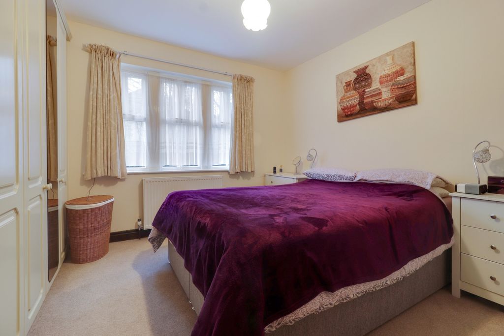 Property photo 3 of 17 Img_2539-Img_2541