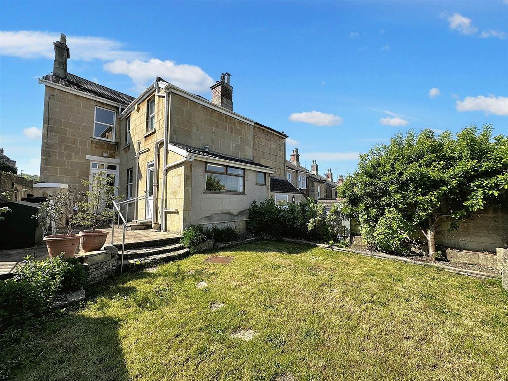 Property photo 3 of 19 Img_8843.Jpg
