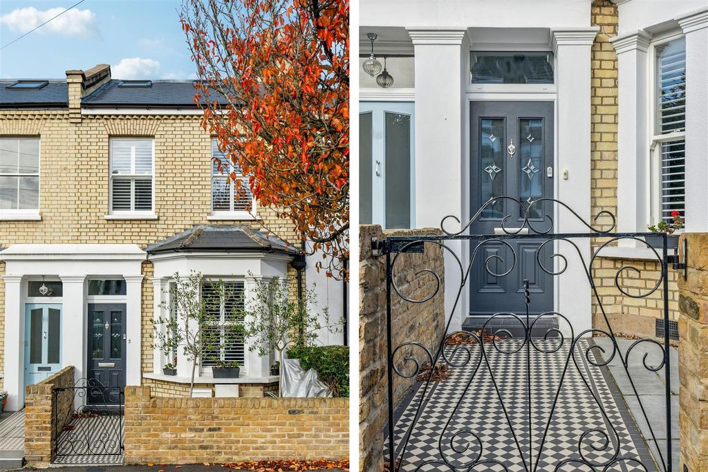 Saville Road London W4 4 Bed Terraced House For Sale 1 250 000 saville-road-london-w4-4-bed-terraced-house-for-sale-1-250-000