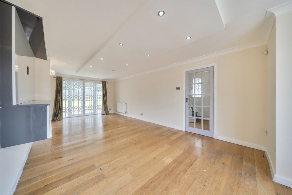 Property photo 2 of 21 1463920-21-6A22d5...