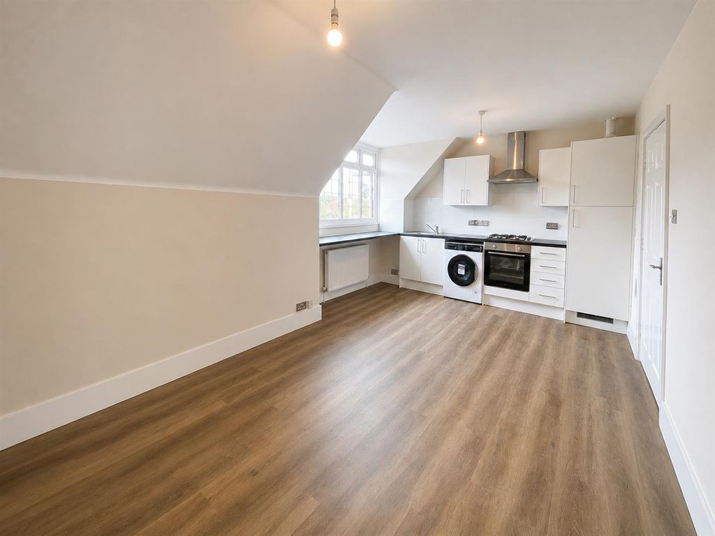Property photo 1 of 6 5c2c9E12-2c7c-4B84-88c1-3E77Acf6Fbf6.Png