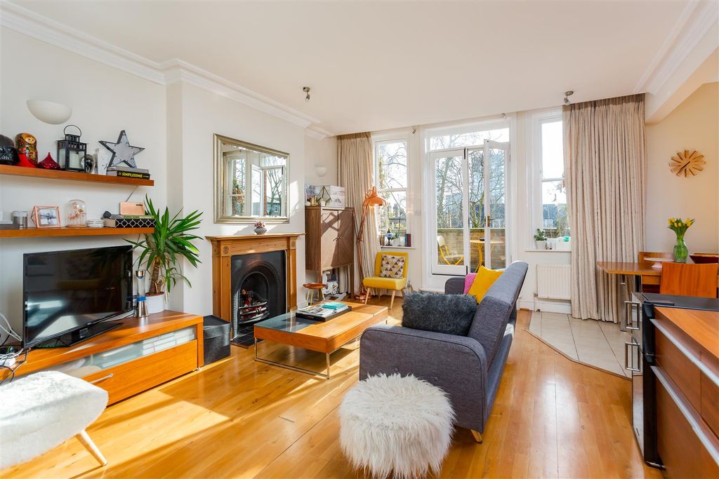 Property photo 1 of 6