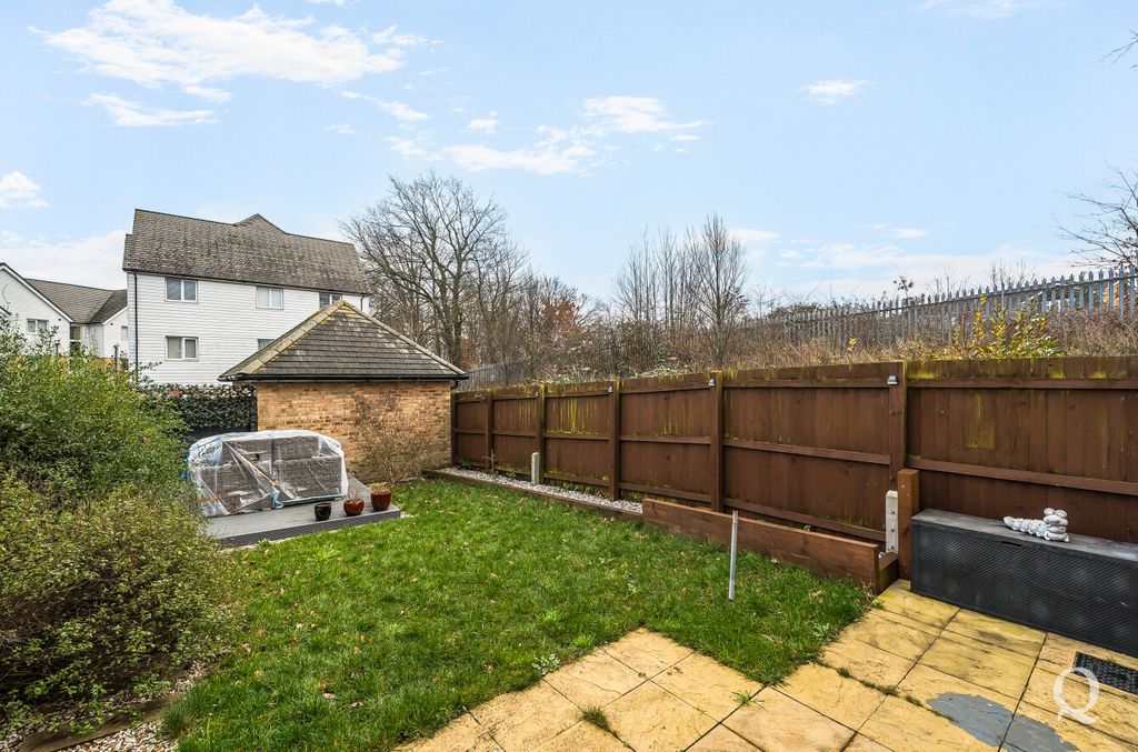 Property photo 3 of 21 E04F3014-03d9-4d5...