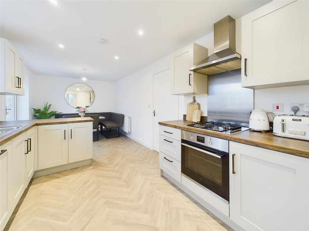 Property photo 3 of 27 Dining-Kitchen