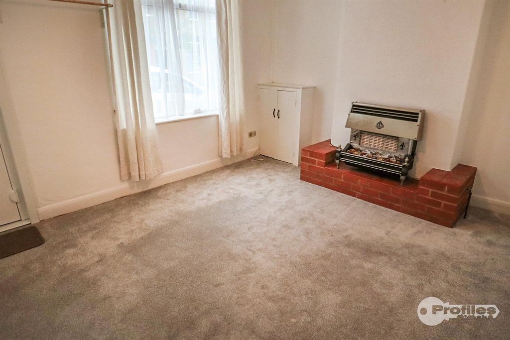 Property photo 2 of 12 Img_8134.Jpg