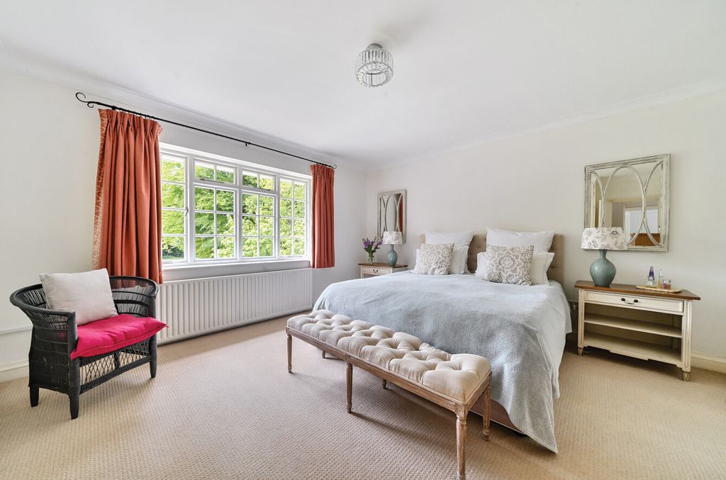 Additional image 21 of 4 bed detached house for saleGodalming, Surrey GU7
