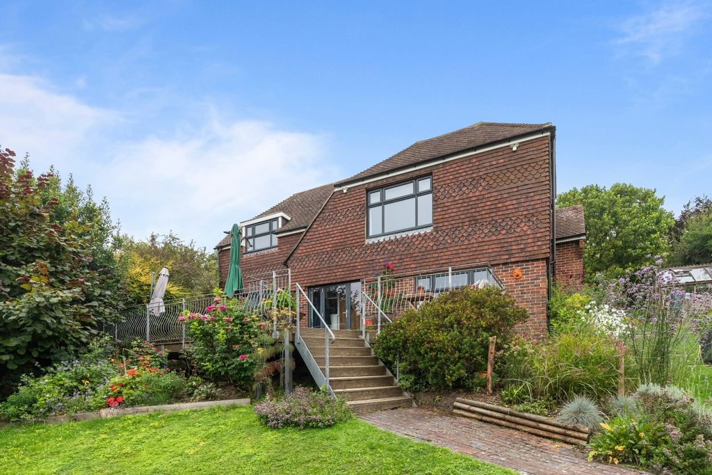 Property photo 1 of 27 3502982