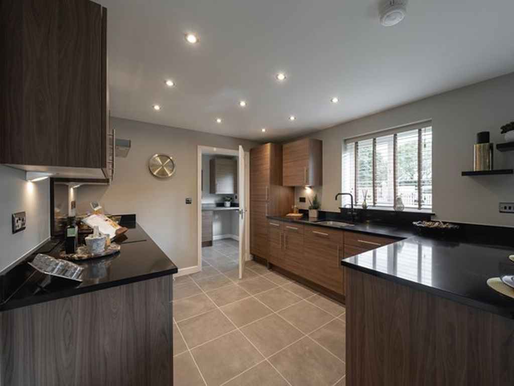 Property photo 2 of 18 Photo 12