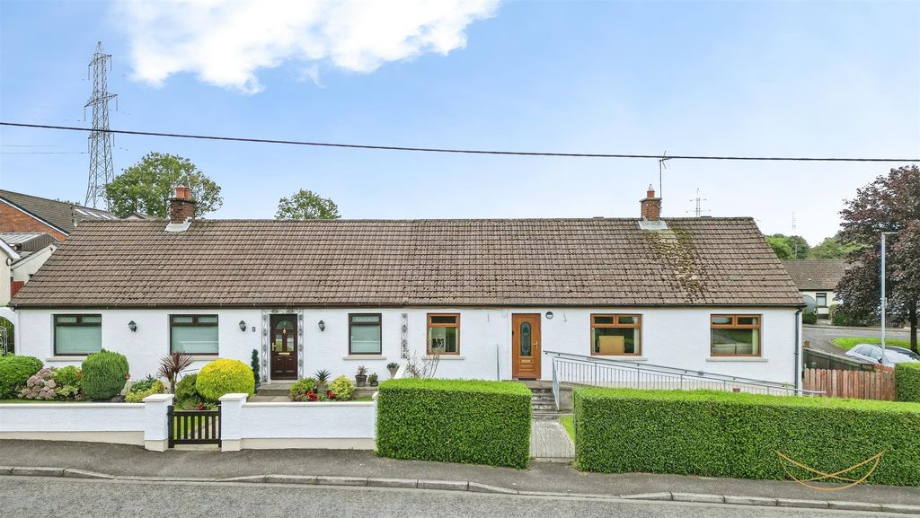 Property photo 1 of 29 Dhp-8.Jpg