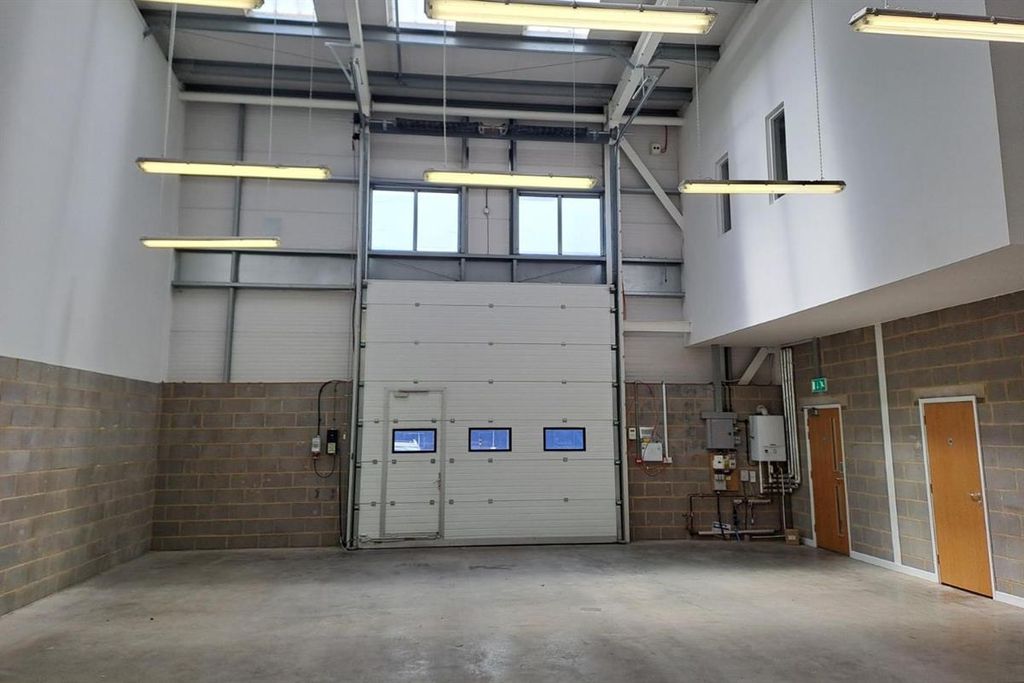 Property photo 2 of 5 Photo