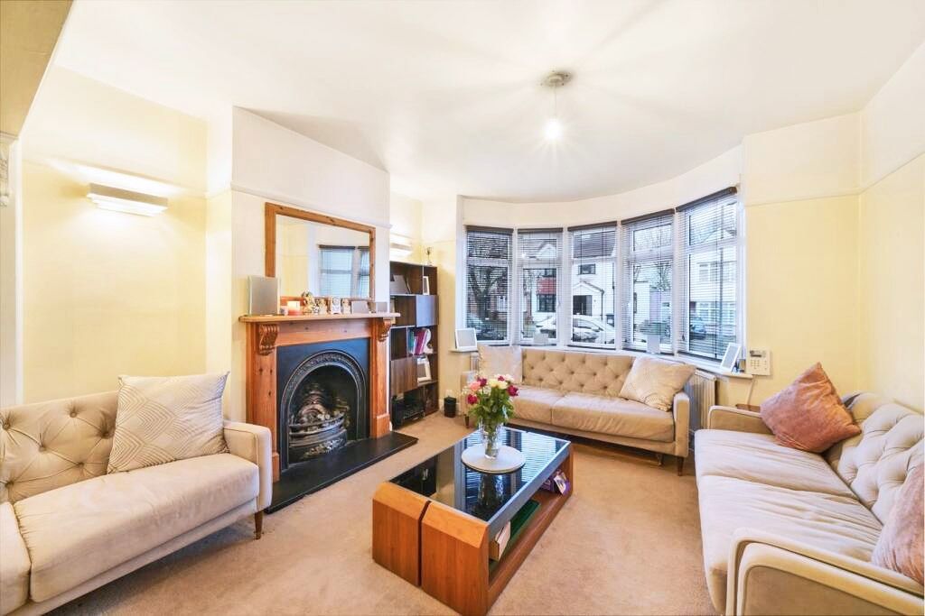 Property photo 3 of 22 4314922